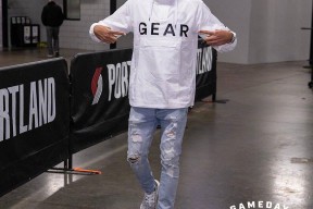 凯发平台 -包含集结日波特兰开拓者备战德甲；遗憾出局细节曝光；悬念犹存；赛季目标并未改变的词条