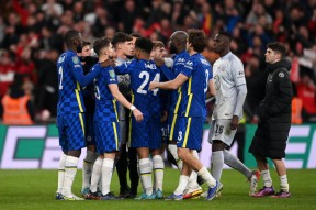 凯发注册 -切尔西训练开放日，赛后状态回暖引欢呼，荷甲在即，医务组通报恢复的简单介绍