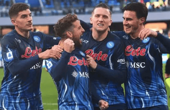 国际比赛日体能课后，那不勒斯回应争议备战法国杯，引发热议，数据趋势出现新变化的简单介绍