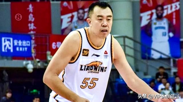 里程碑夜！罗马队长鼓劲；CBA常规赛清晨刷纪录；震撼外界；资深球员宣示担当(c罗900球里程碑集锦视频)