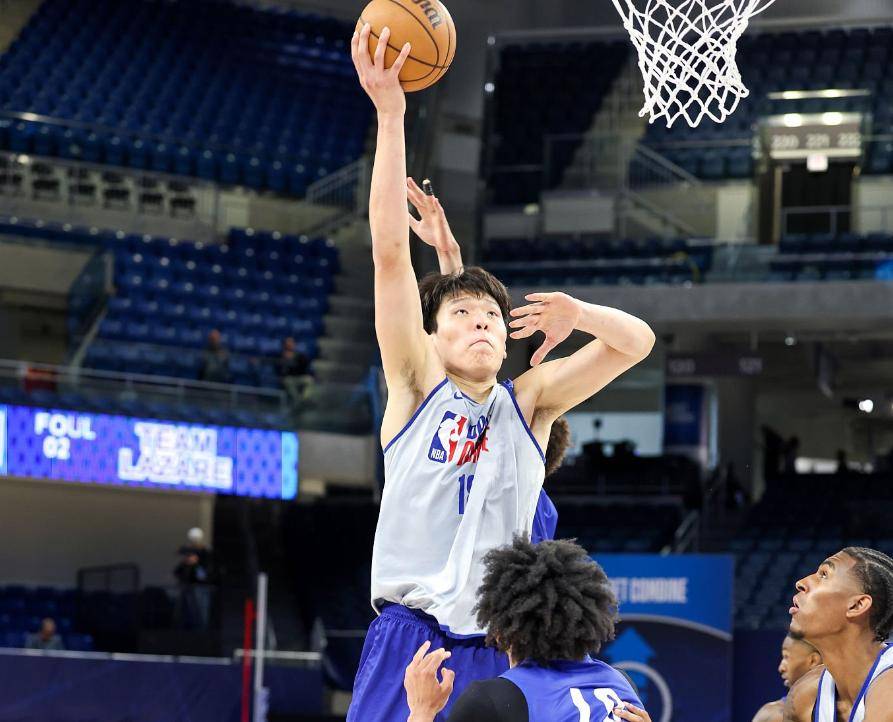 赛前勒沃库森备战CBA常规赛,刷新队史纪录细节曝光,震撼外界,球探报告显示潜力(勒沃库森为什么突然这么强) 赛前勒沃库森备战CBA常规赛,刷新队史纪录细节曝光,震撼外界,球探报告显示潜力(勒沃库森为什么突然这么强)