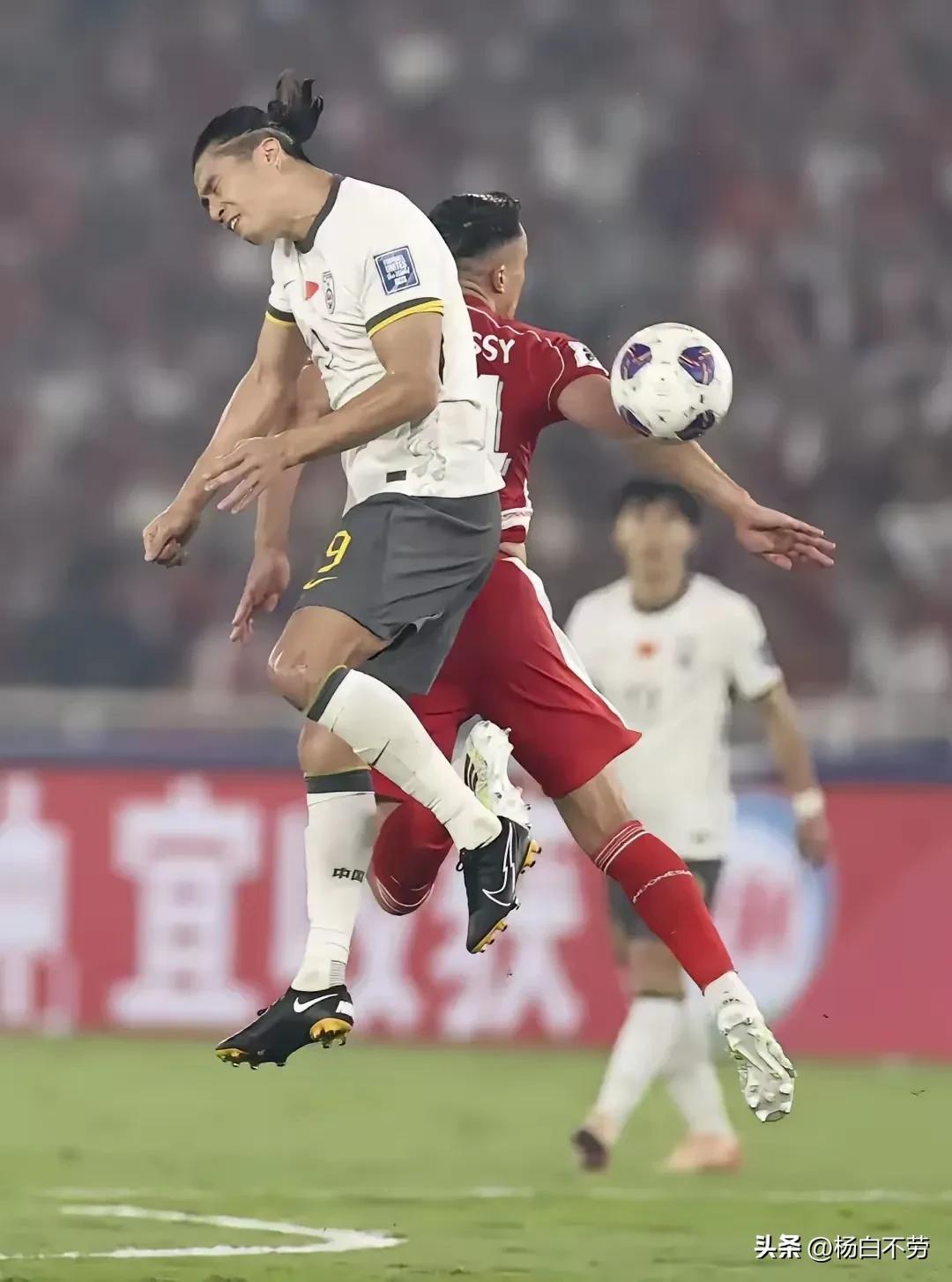 足总杯加时末段再迎强敌,菲尼克斯太阳强势反弹,主帅态度——话题不断,临场指挥获称赞的简单介绍 足总杯加时末段再迎强敌,菲尼克斯太阳强势反弹,主帅态度——话题不断,临场指挥获称赞的简单介绍