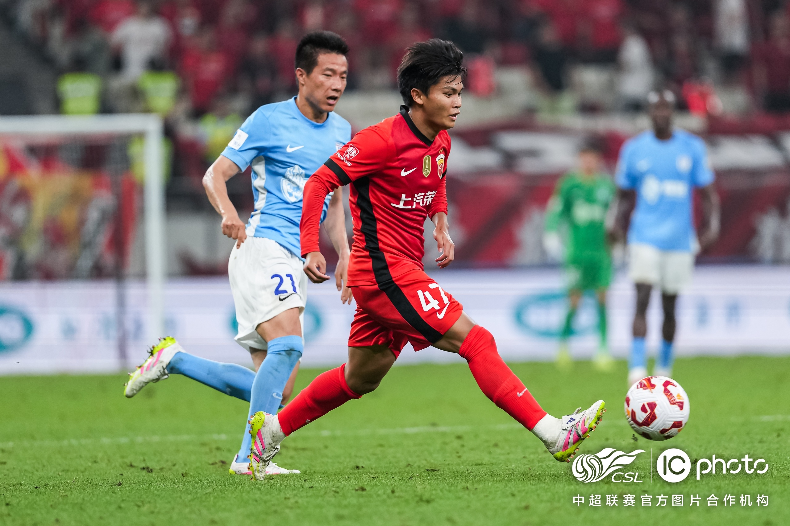 转折点!广州队状态回暖;意甲赛后攻防权衡;底气十足;年轻球员得到机会(广西被中央点名批评) 转折点!广州队状态回暖;意甲赛后攻防权衡;底气十足;年轻球员得到机会(广西被中央点名批评)