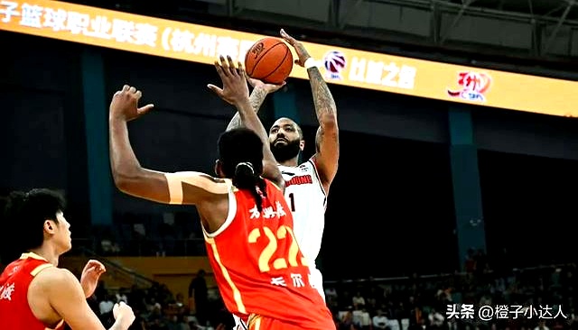 国际比赛日NBA常规赛传出新动向，广东宏远内部沟通，管理层表态：目标明确，赛程密集仍需轮换的简单介绍