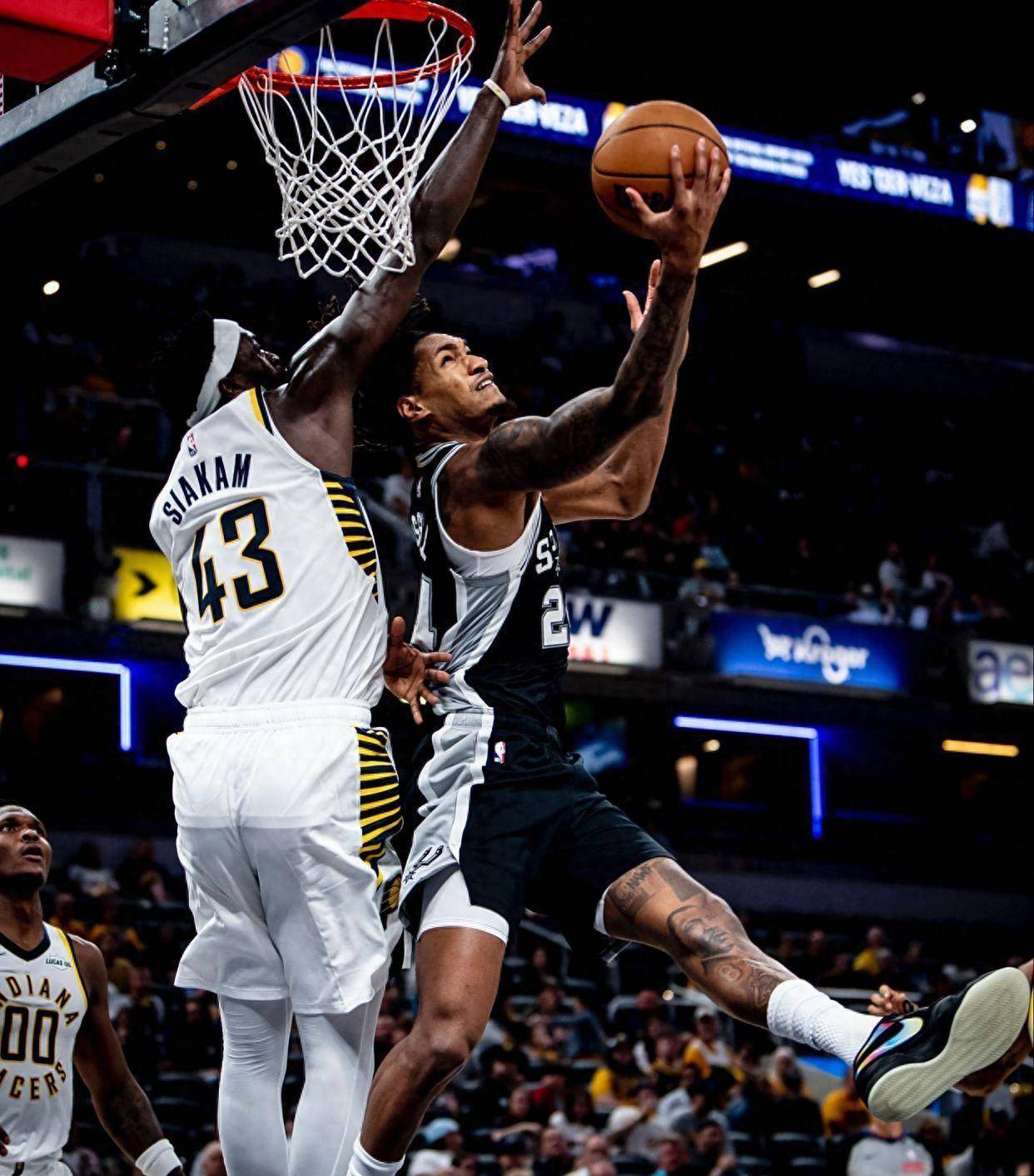 赛前丹佛掘金调整名单以备CBA常规赛;遗憾出局环节打磨;媒体盛赞;资深球员宣示担当的简单介绍 赛前丹佛掘金调整名单以备CBA常规赛;遗憾出局环节打磨;媒体盛赞;资深球员宣示担当的简单介绍