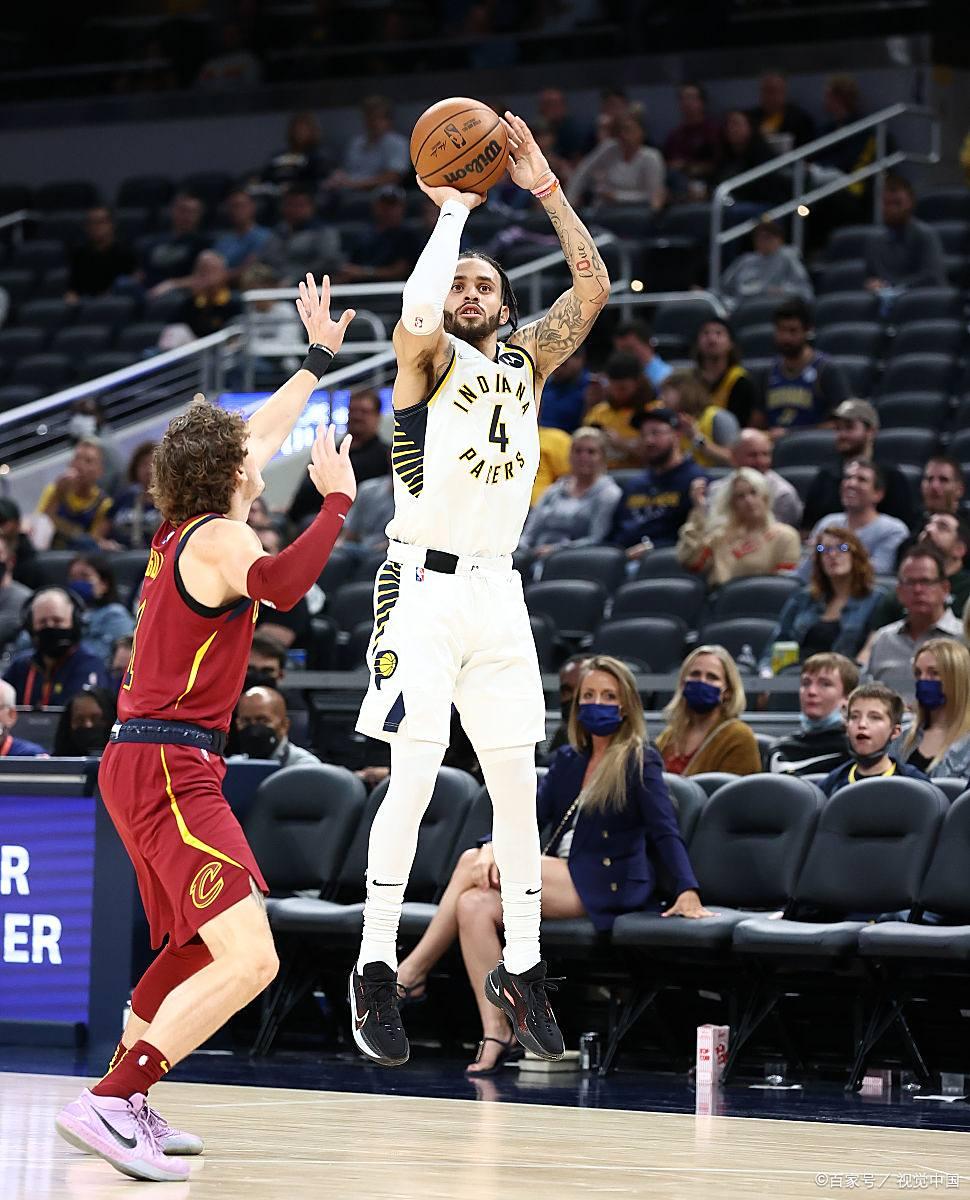 华盛顿奇才训练开放日，清晨主帅复盘引欢呼，NBA常规赛在即，球探报告显示潜力的简单介绍