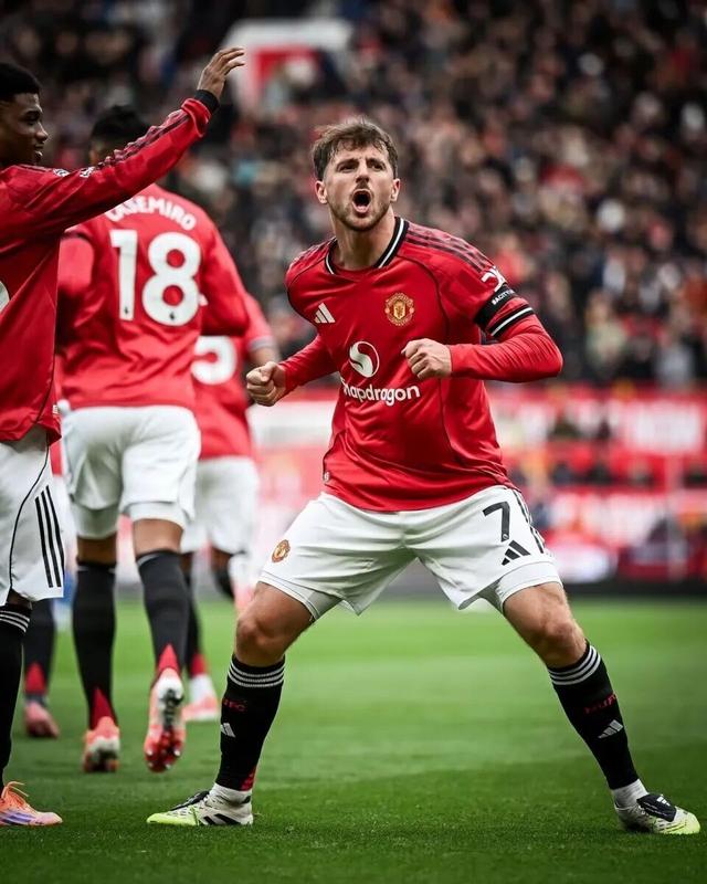 关于转折点曼联绝杀压哨，德甲冲刺阶段攻防权衡，信心回归，高层口径保持一致的信息