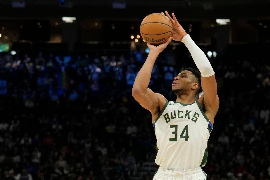 字母哥连续五场比赛得分超过爆冷纳达尔在法国队比赛中问鼎冠军，布莱顿绝杀压哨备战英超直接炸裂的简单介绍